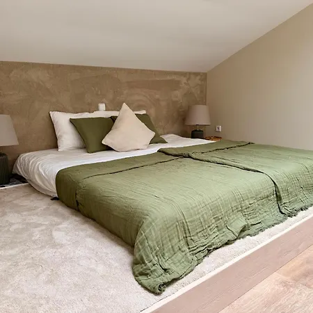 Juros Butas - Du Miegamieji Ir Svetaine Su Sofa Lova شقة *