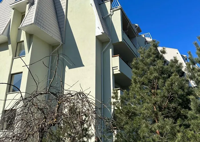 Juros Butas - Du Miegamieji Ir Svetaine Su Sofa Lova بالانغا