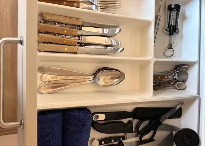 Juros Butas - Du Miegamieji Ir Svetaine Su Sofa Lova * Palanga