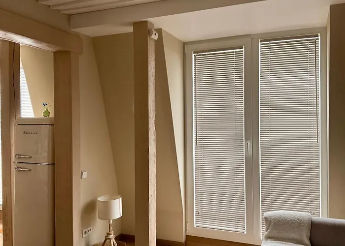 Juros Butas - Du Miegamieji Ir Svetaine Su Sofa Lova *